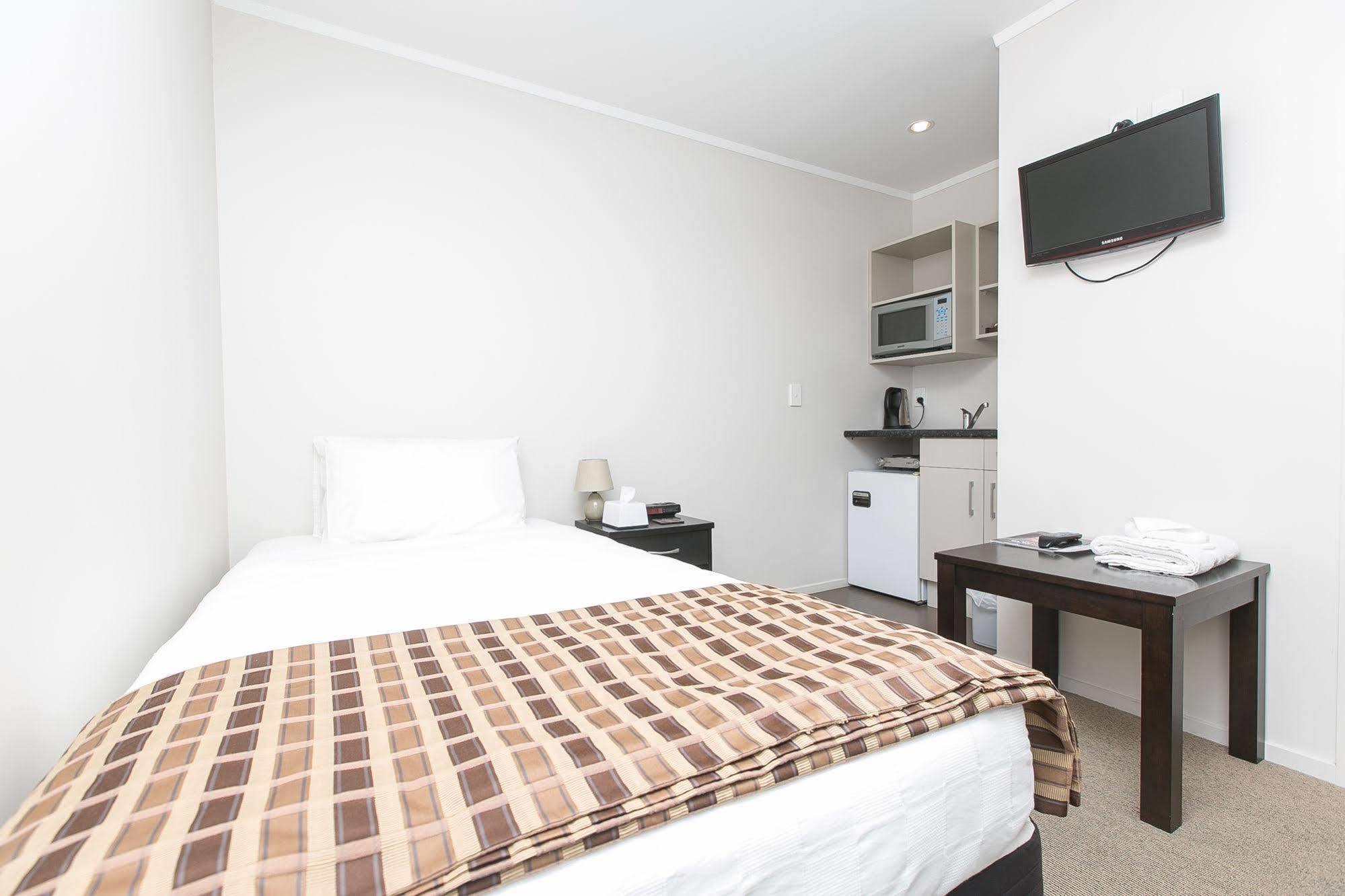Parkview Motor Inn Pukekohe Екстер'єр фото